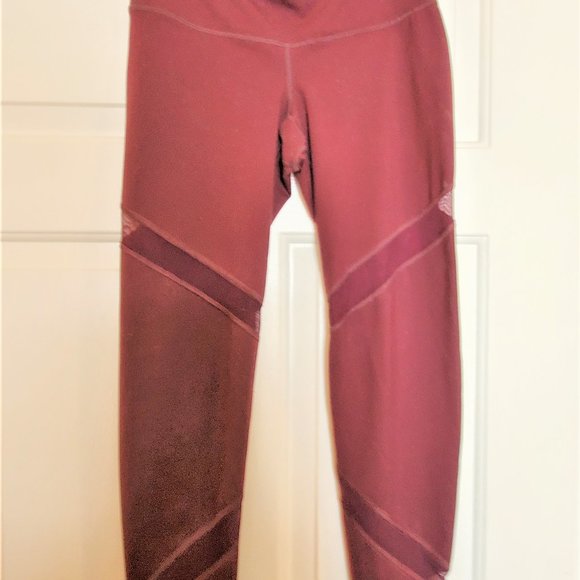 OLD NAVY Women's Activewear Leggings - Picture 1 of 3